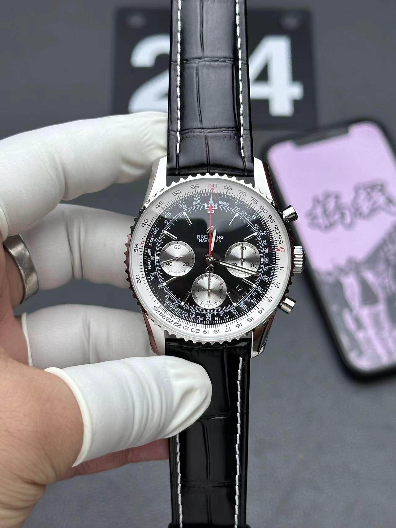 詳細な写真と価格については私に連絡してください。