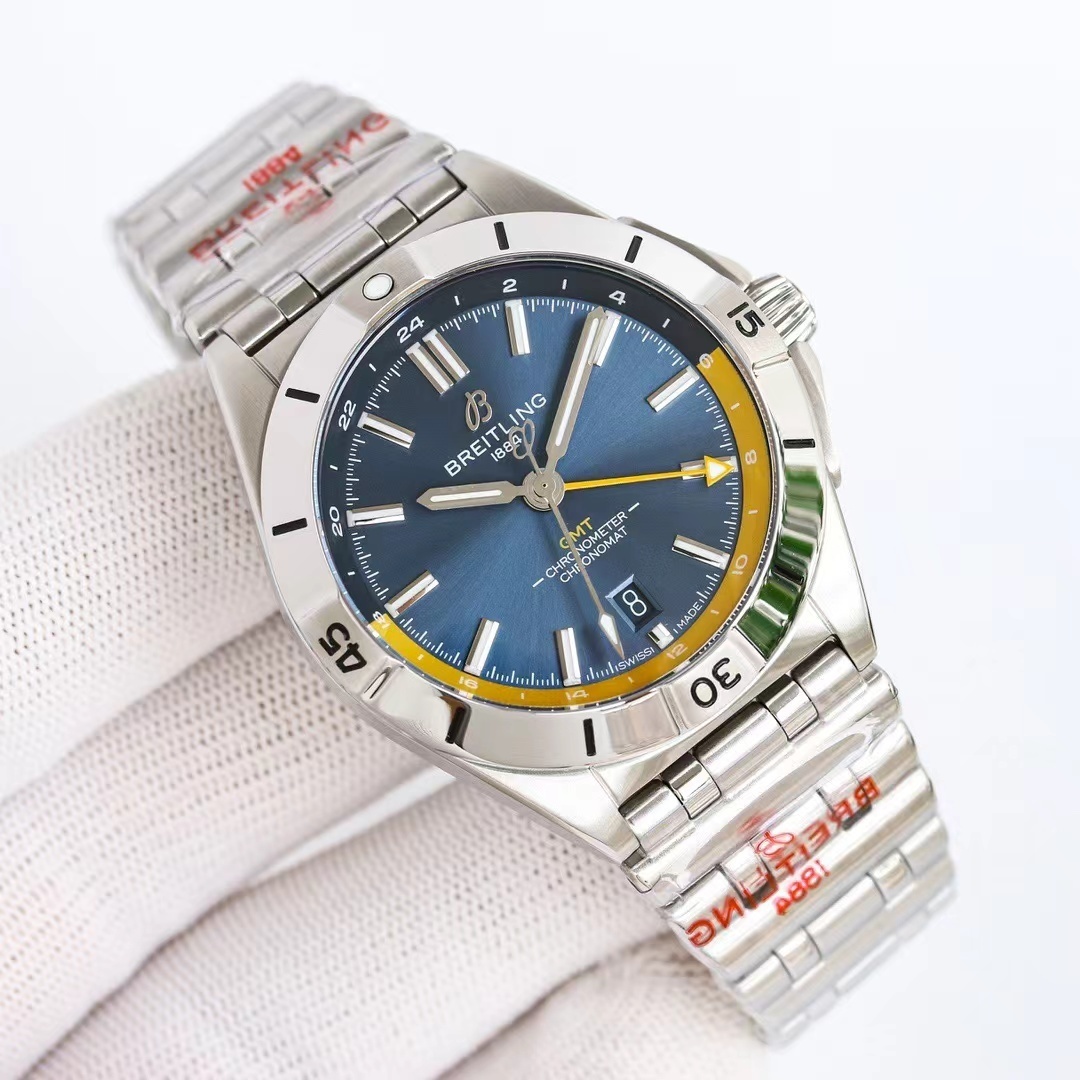 詳細な写真と価格については私に連絡してください。