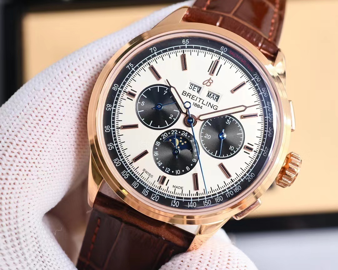 詳細な写真と価格については私に連絡してください。