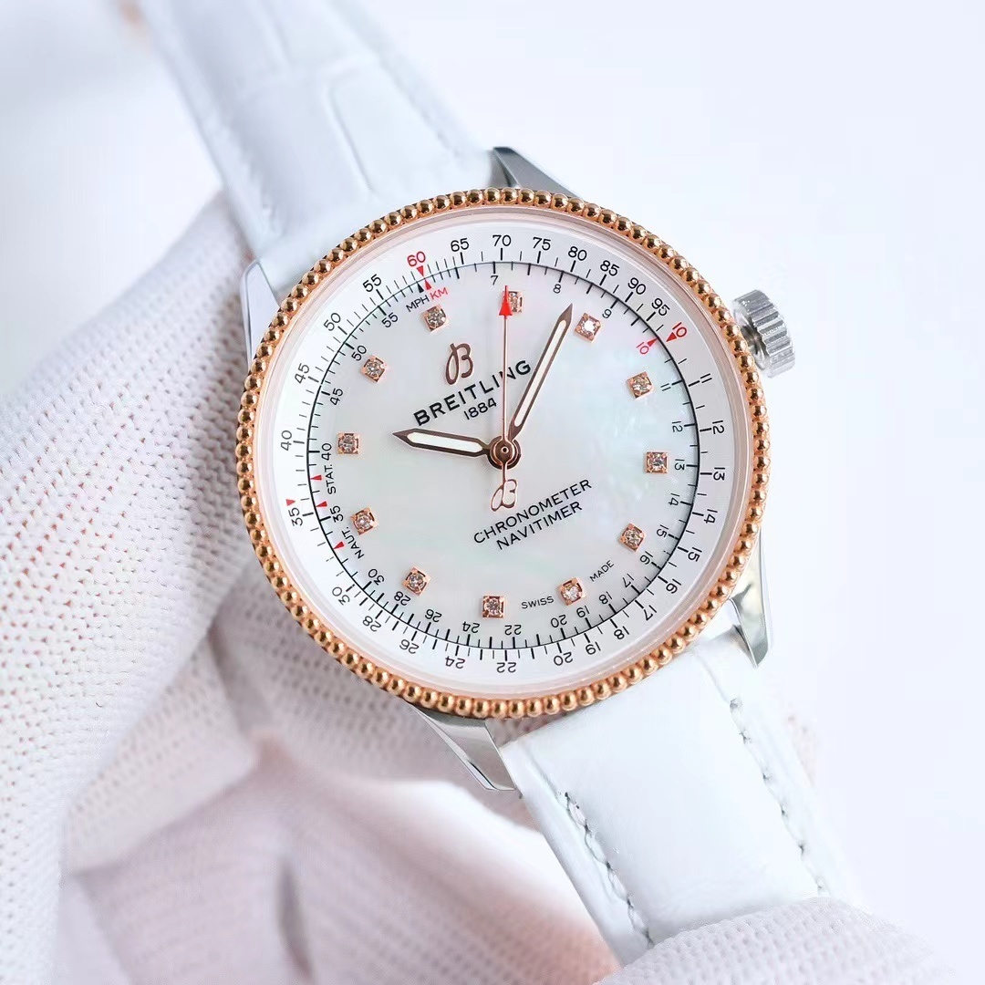 詳細な写真と価格については私に連絡してください。