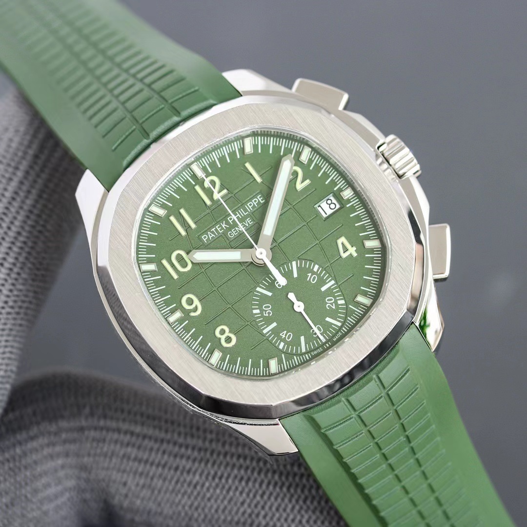 詳細な写真と価格については私に連絡してください。