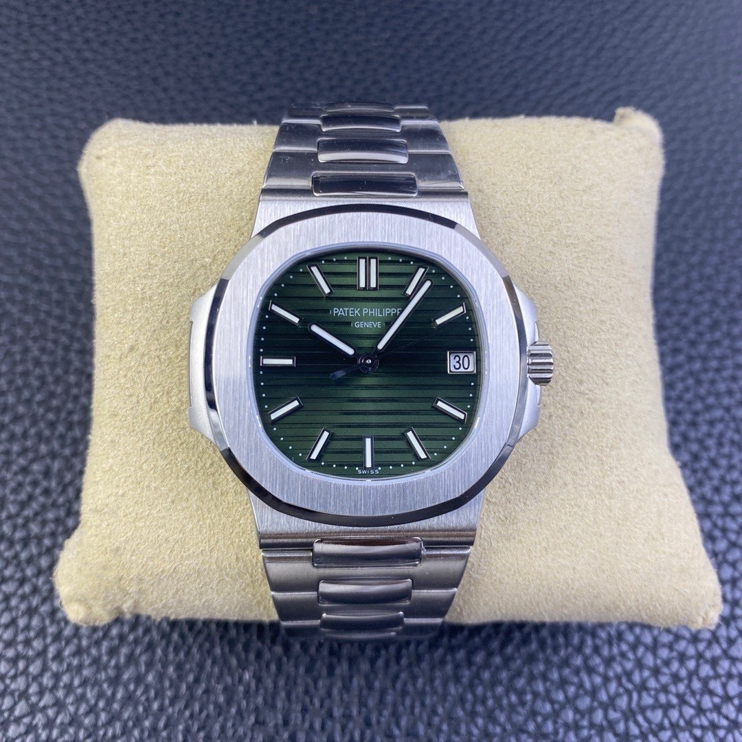 詳細な写真と価格については私に連絡してください。