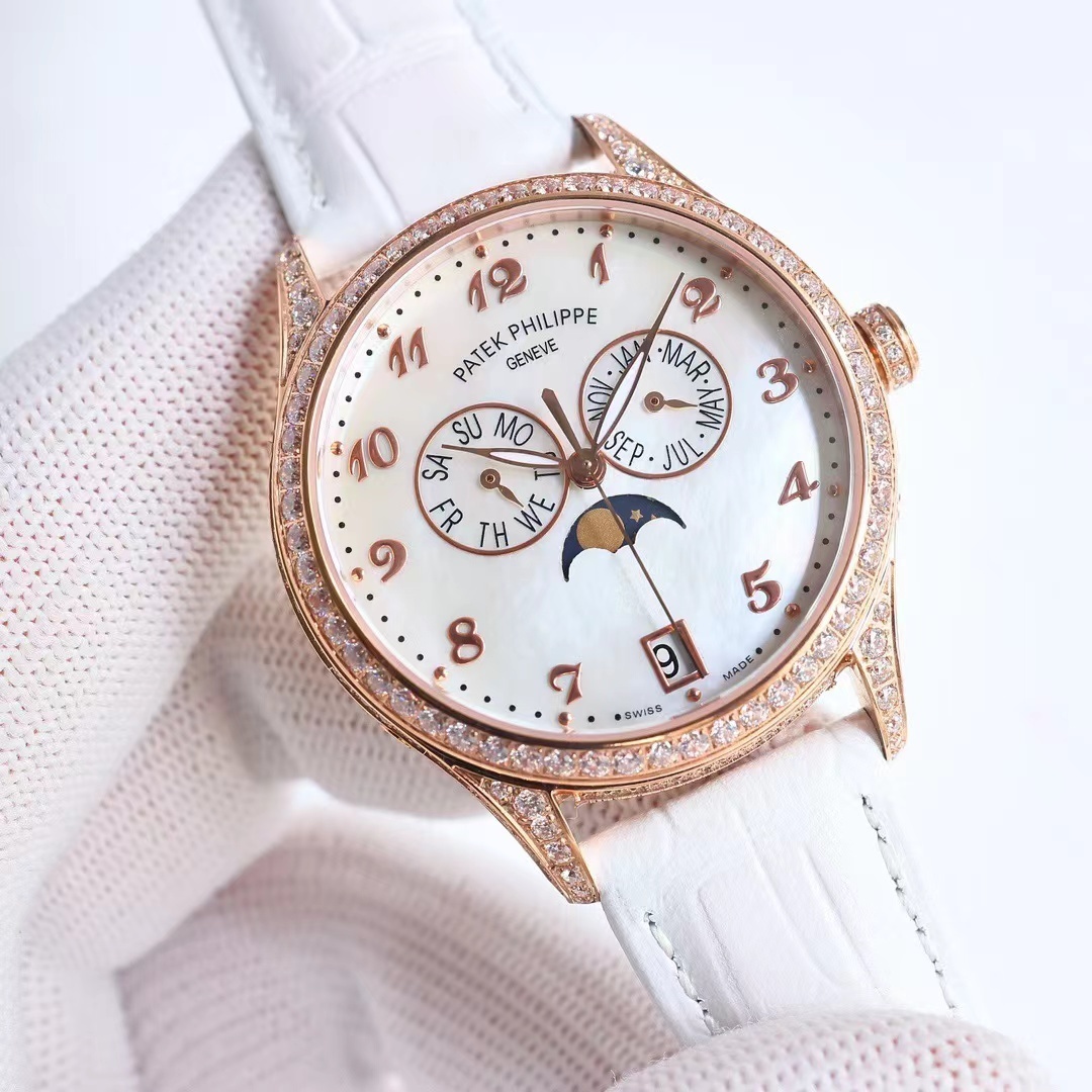 詳細な写真と価格については私に連絡してください。