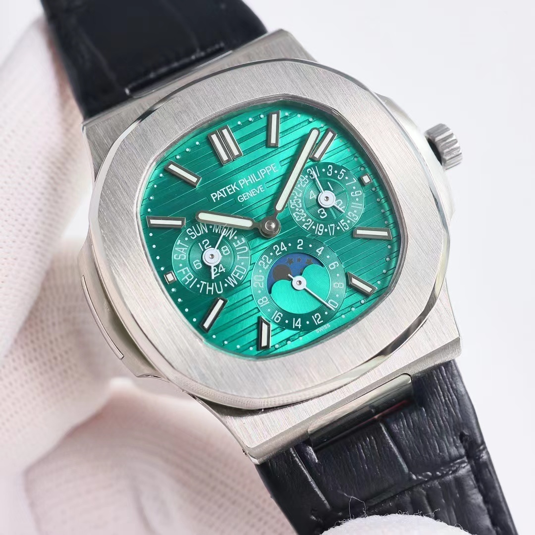 詳細な写真と価格については私に連絡してください。