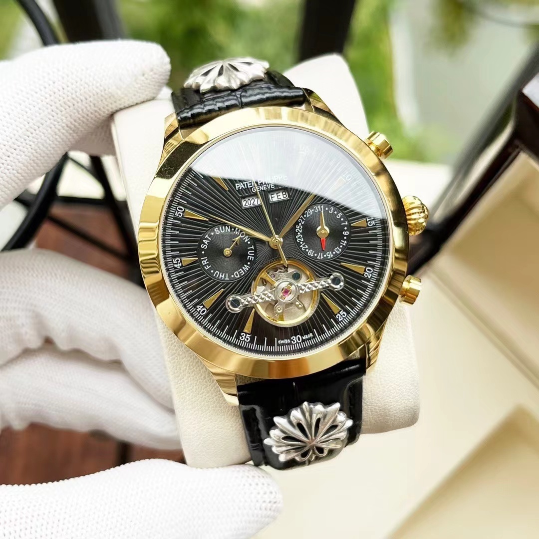 詳細な写真と価格については私に連絡してください。