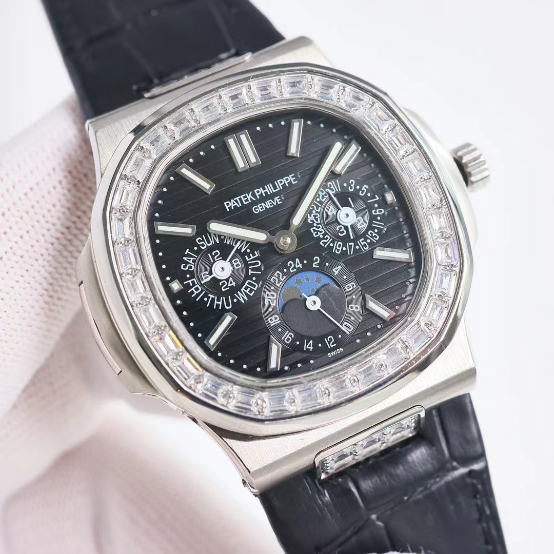 詳細な写真と価格については私に連絡してください。