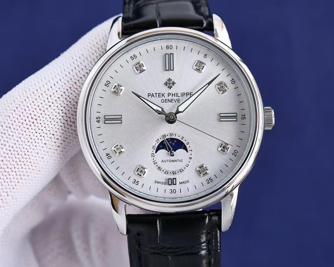 詳細な写真と価格については私に連絡してください。