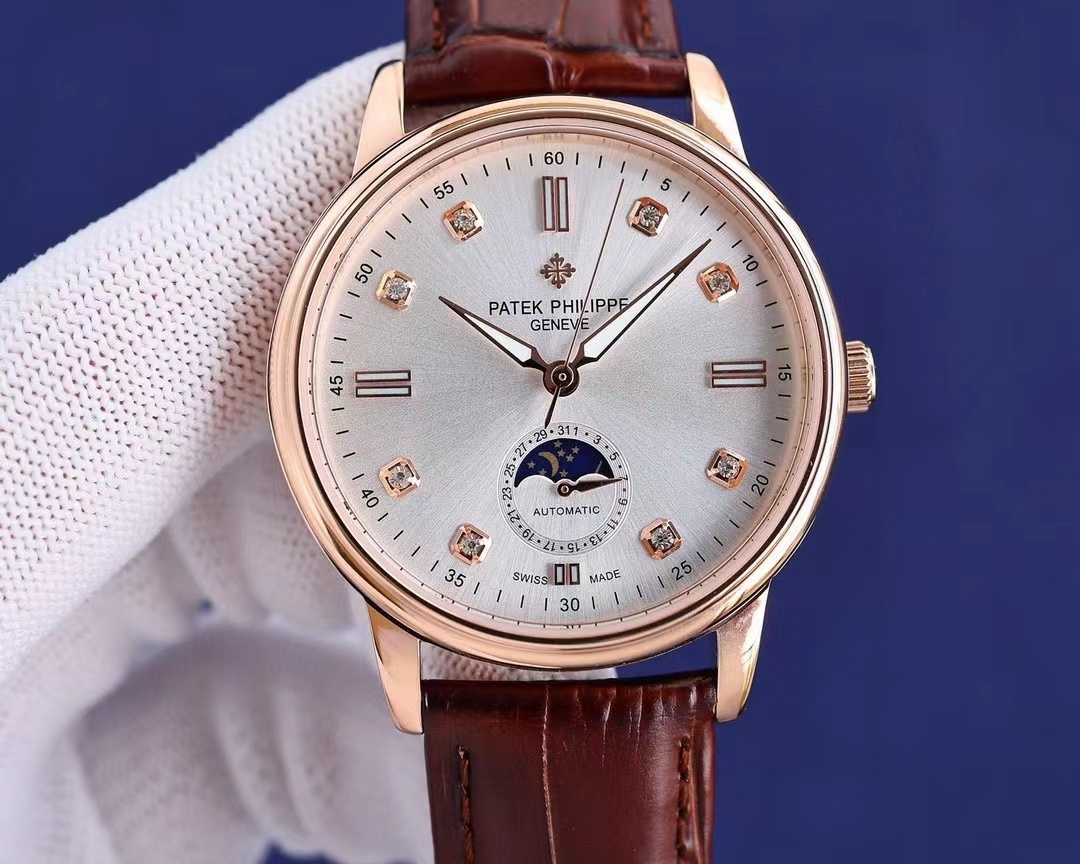 詳細な写真と価格については私に連絡してください。