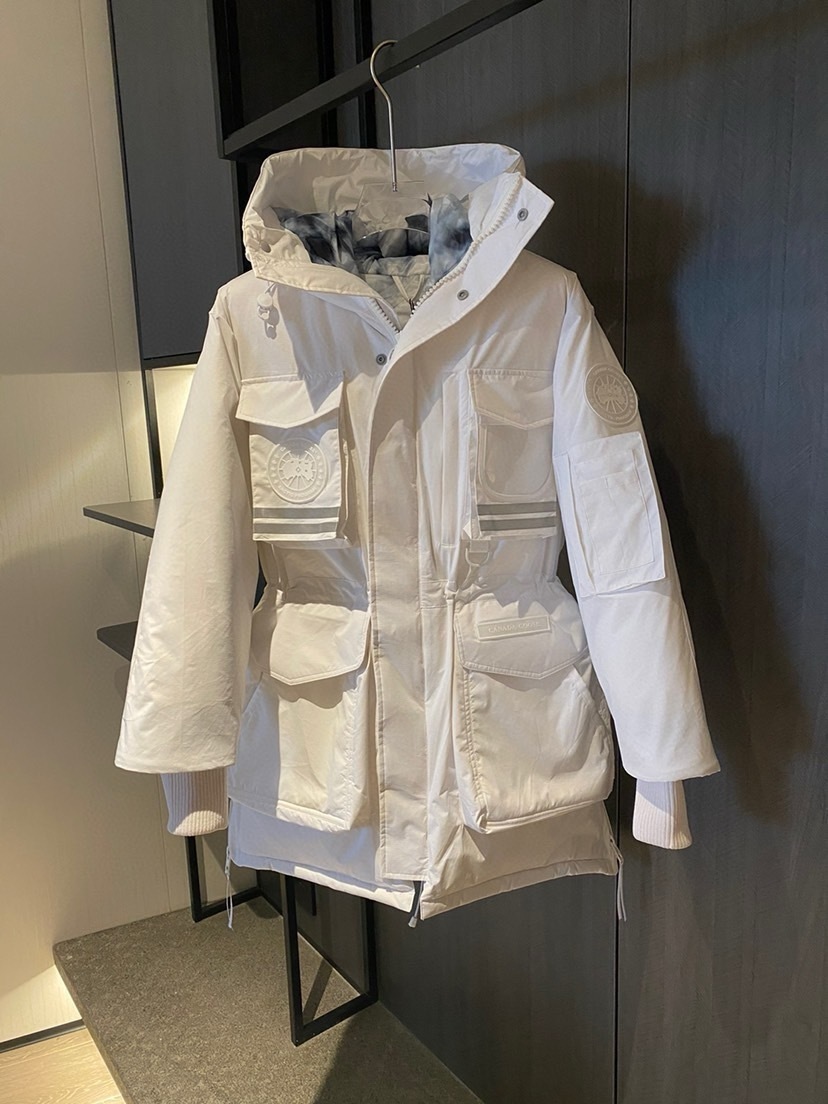 詳細な写真と価格については私に連絡してください。