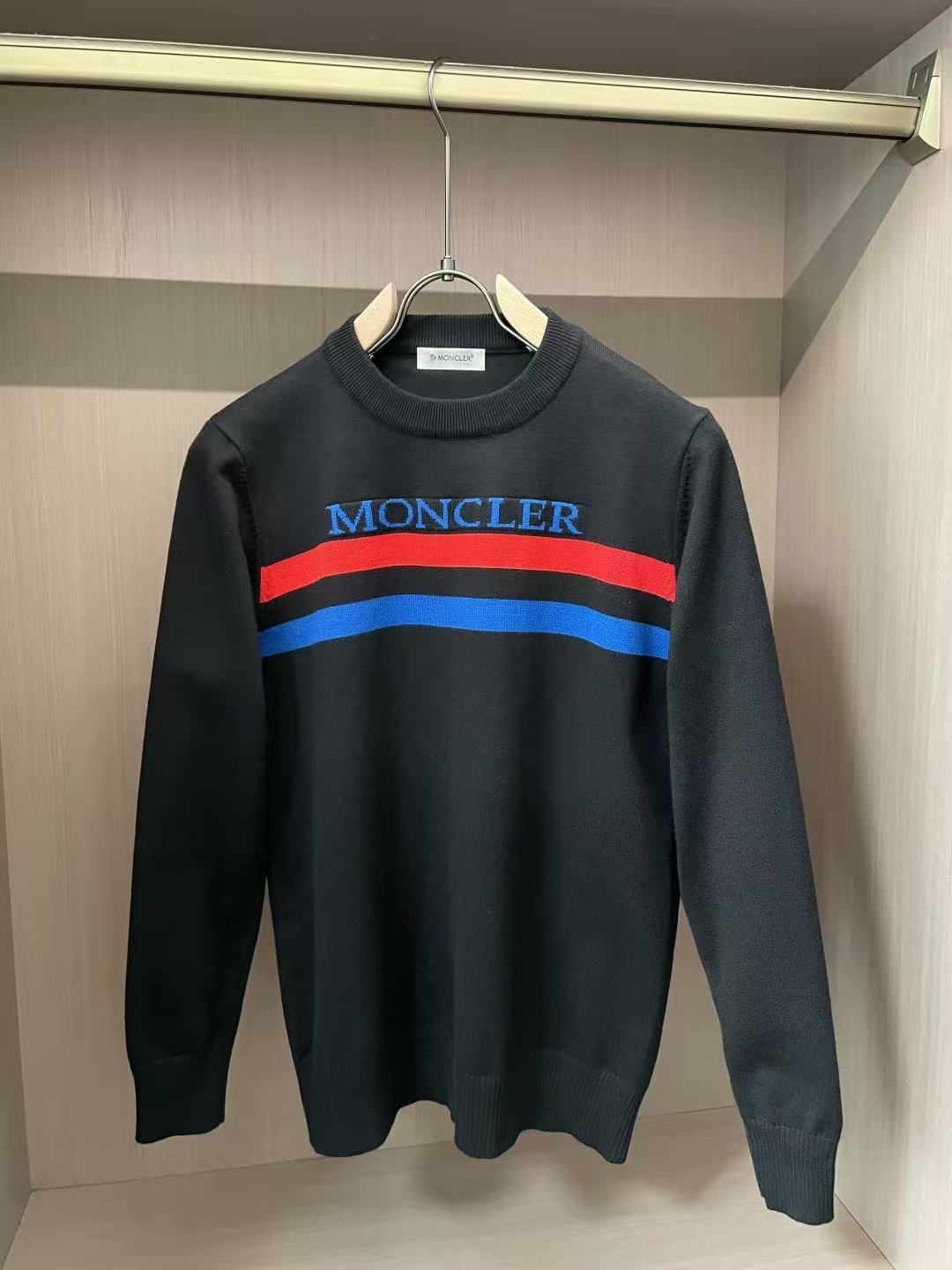 詳細な写真と価格については私に連絡してください。