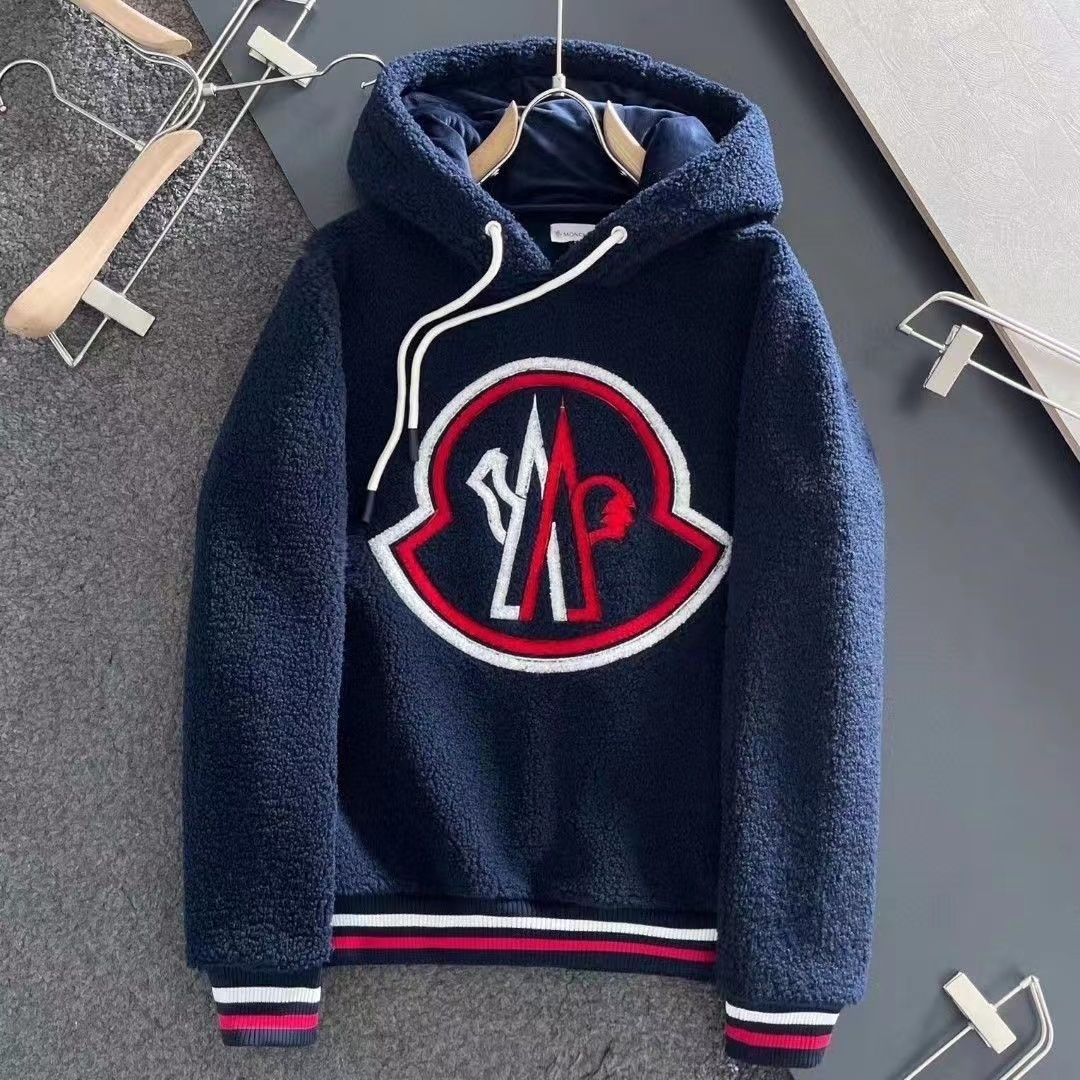 詳細な写真と価格については私に連絡してください