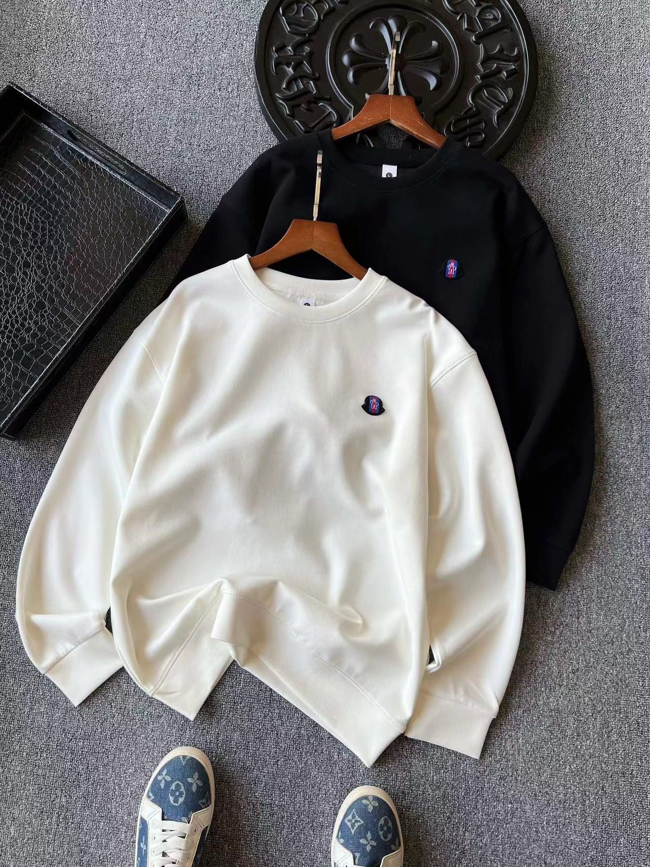 詳細な写真と価格については私に連絡してください。