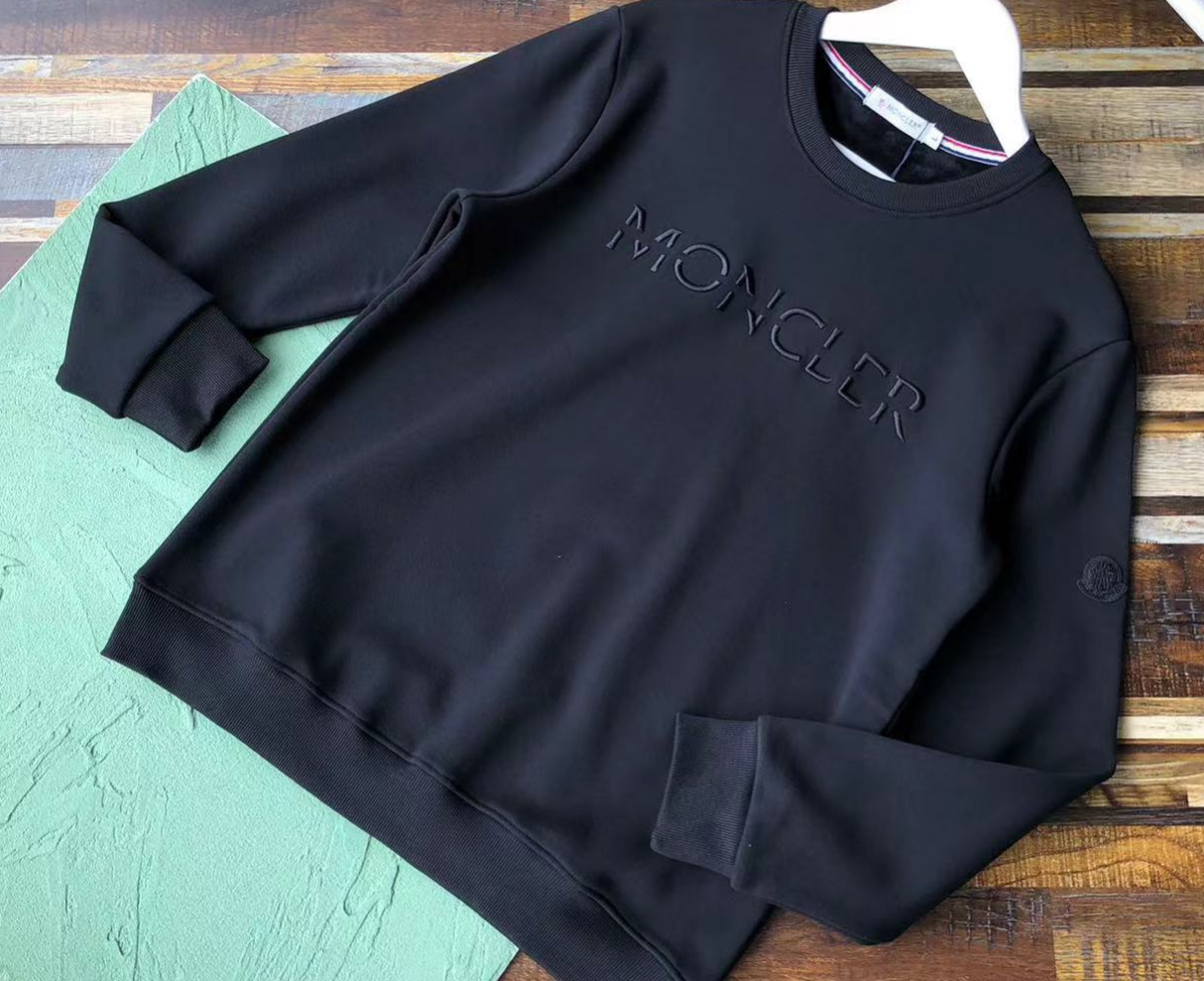 詳細な写真と価格については私に連絡してください