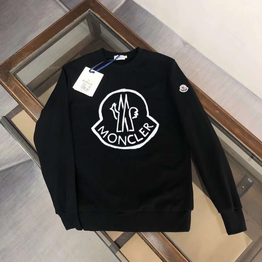 詳細な写真と価格については私に連絡してください