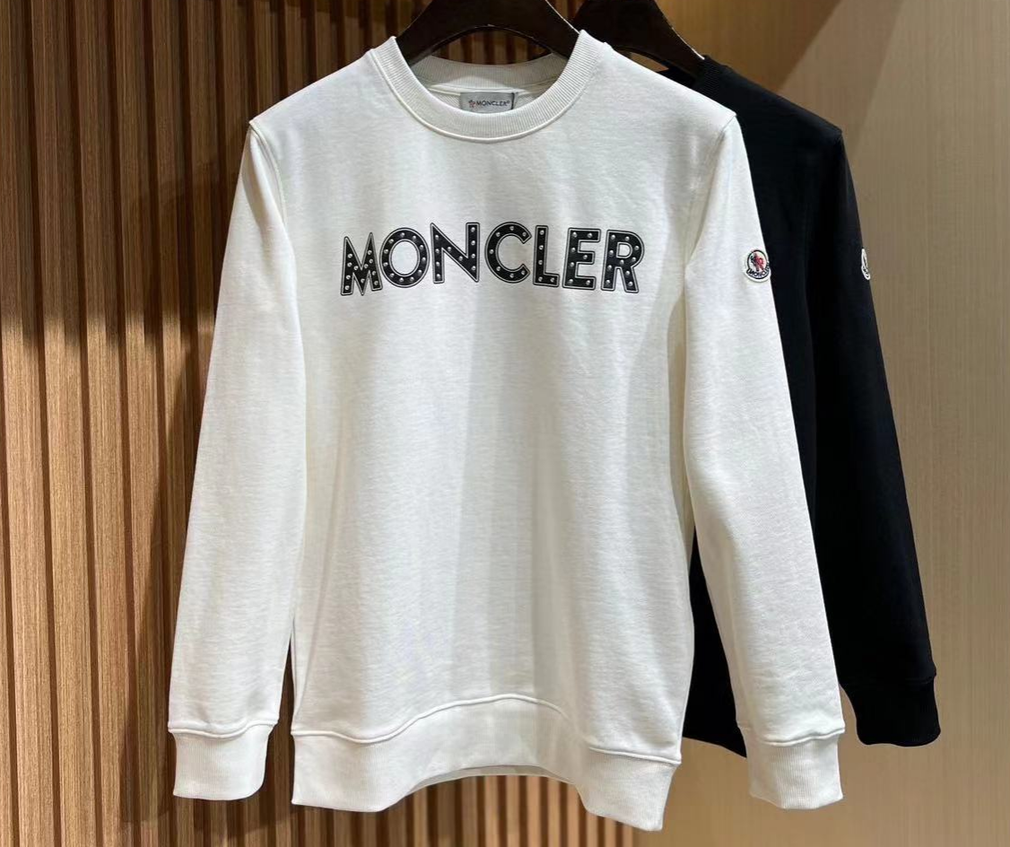 詳細な写真と価格については私に連絡してください