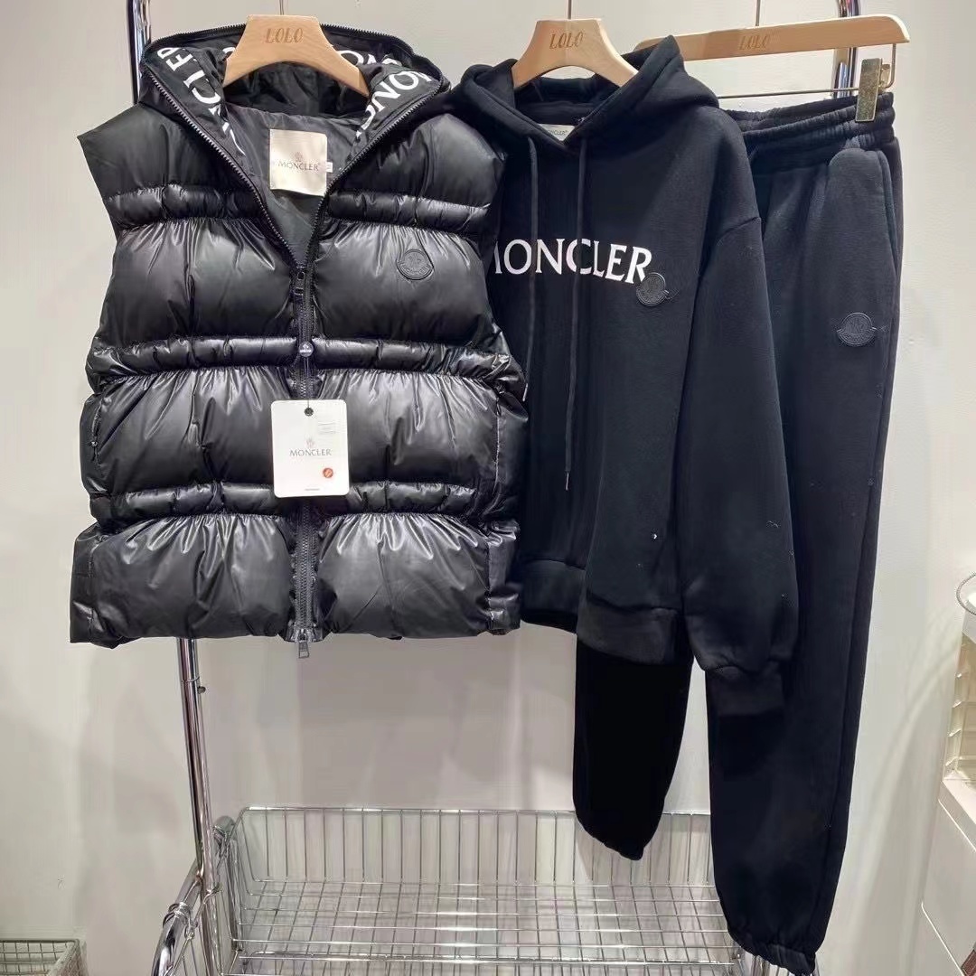 詳細な写真と価格については私に連絡してください