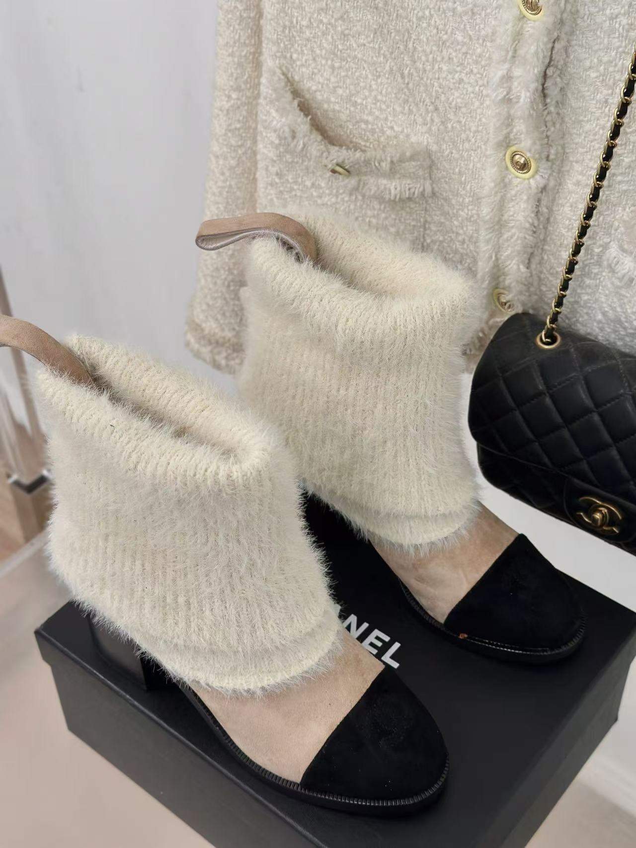 詳細な写真と価格については私に連絡してください。