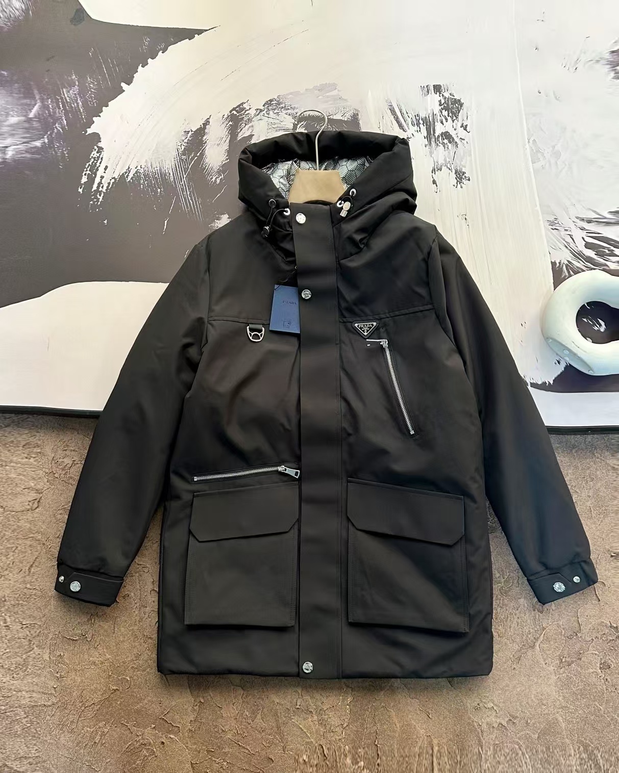 詳細な写真と価格については私に連絡してください。