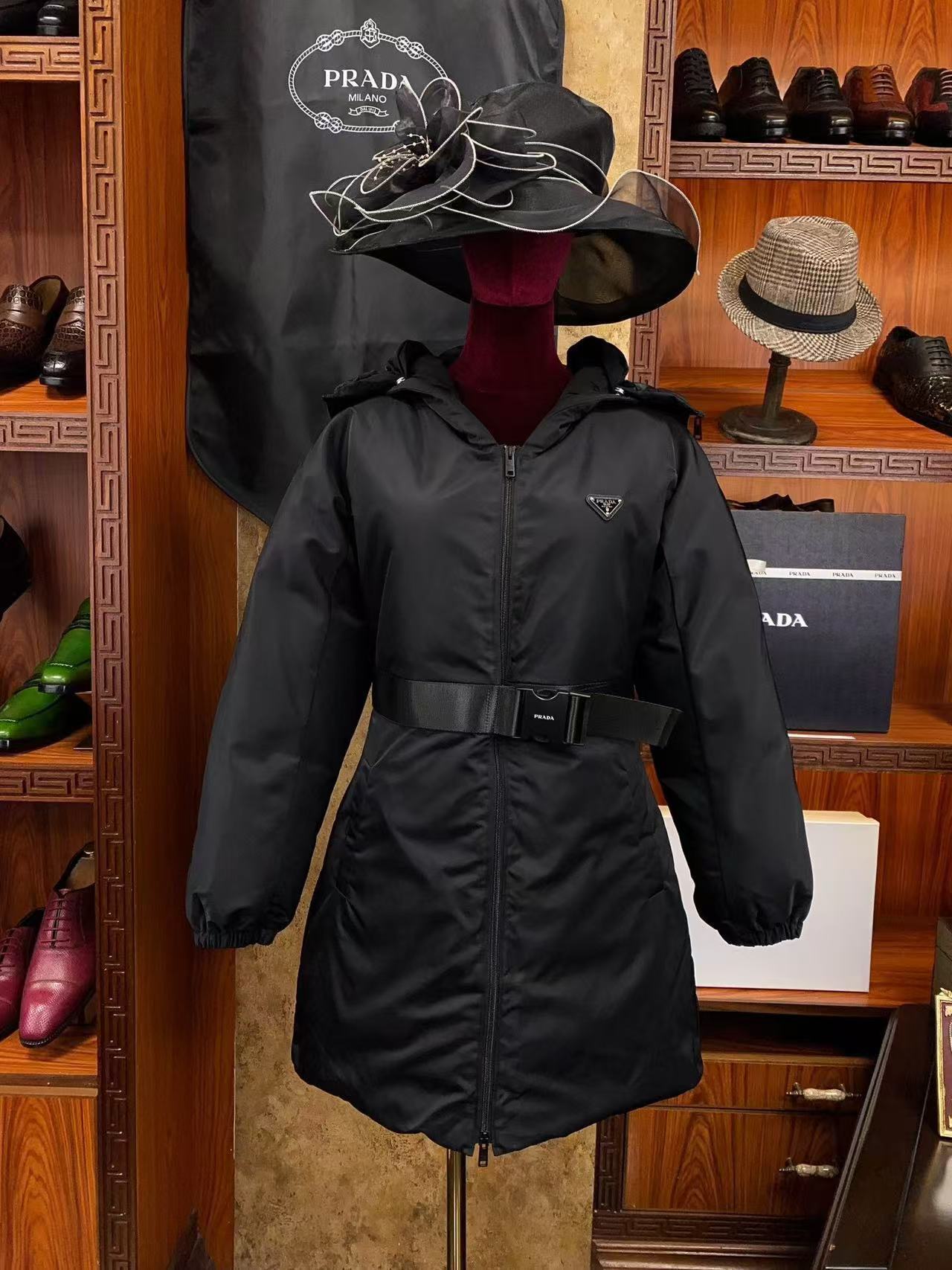 詳細な写真と価格については私に連絡してください。