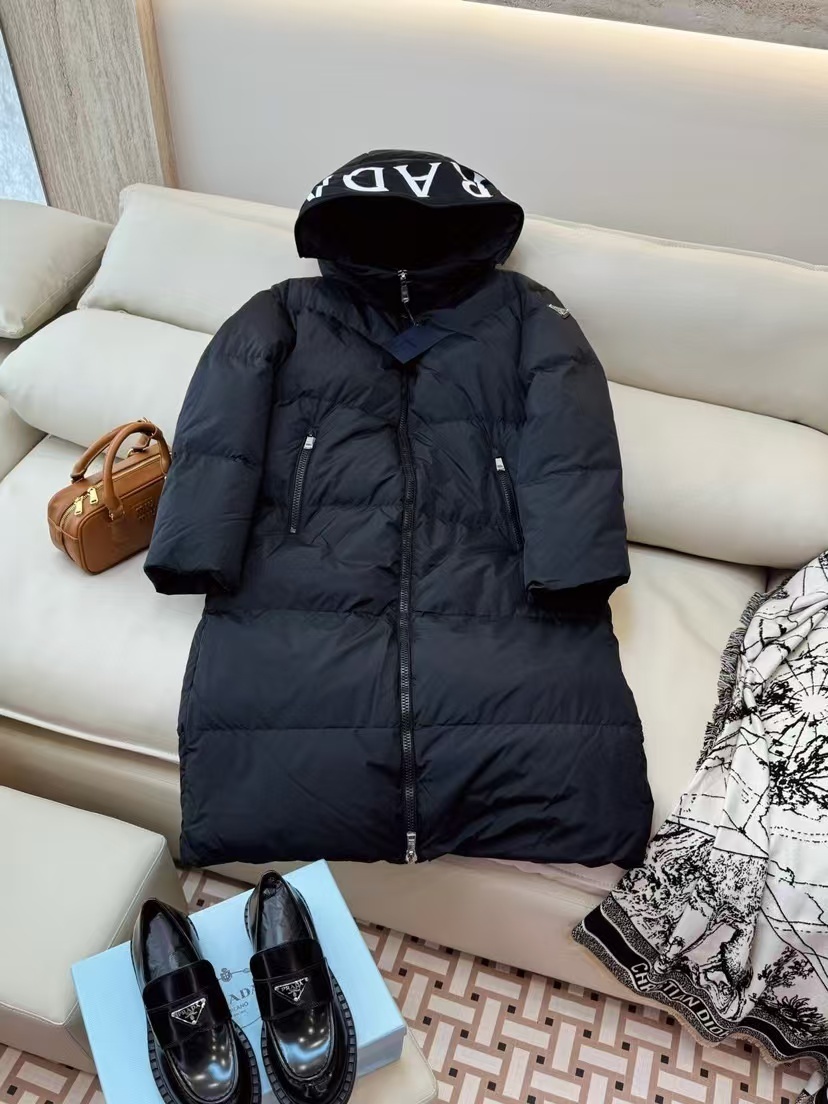 詳細な写真と価格については私に連絡してください。