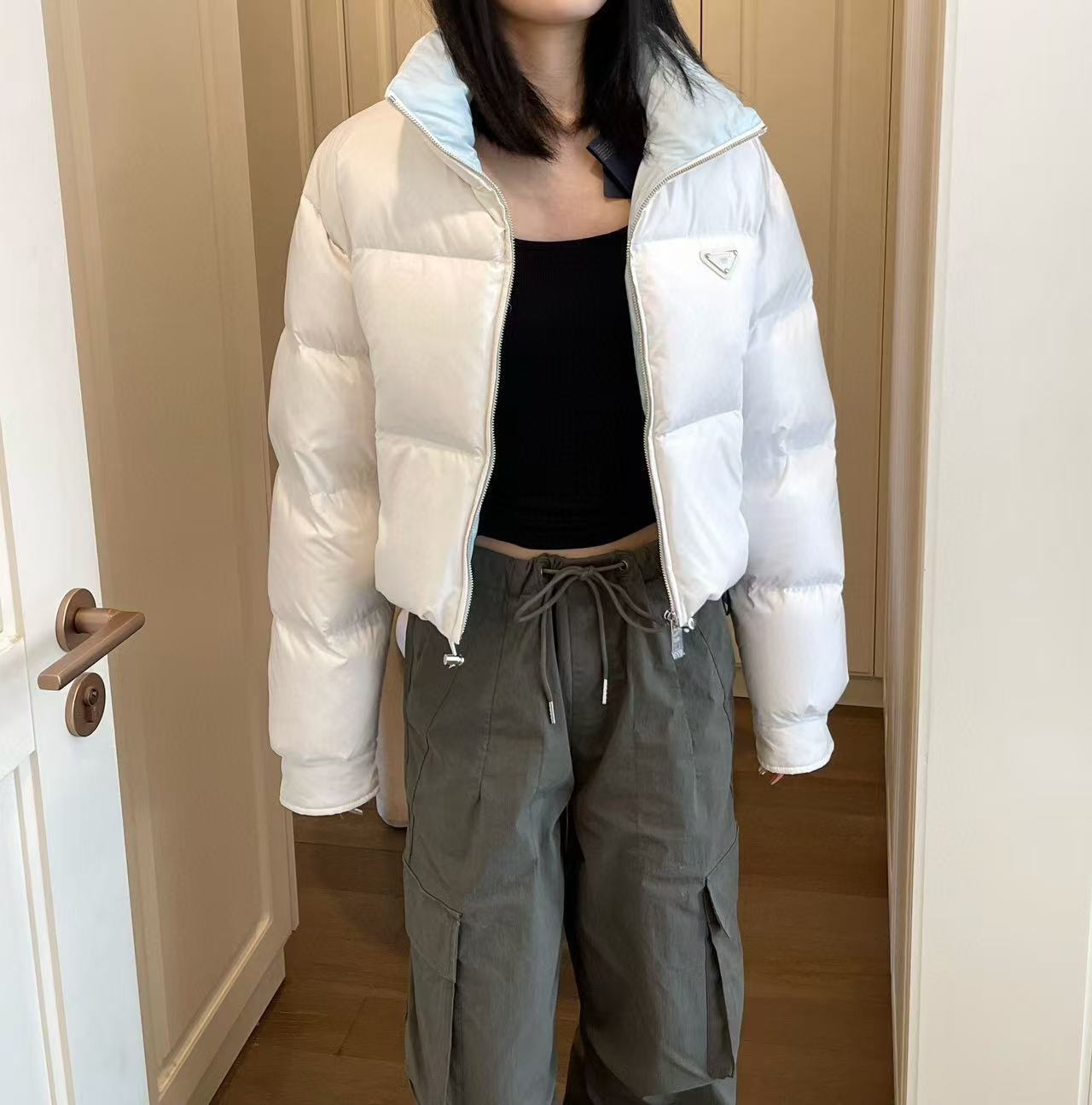 詳細な写真と価格については私に連絡してください。