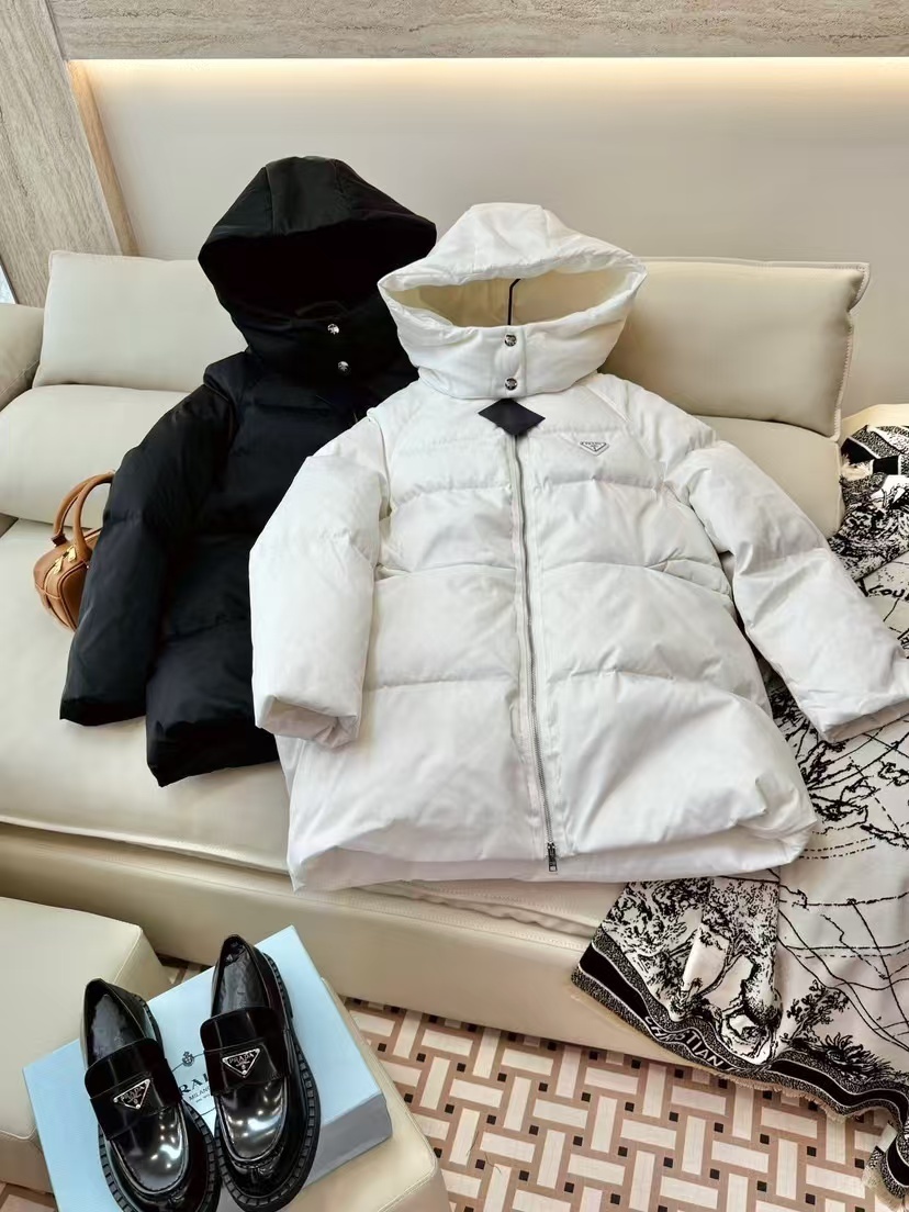 詳細な写真と価格については私に連絡してください。