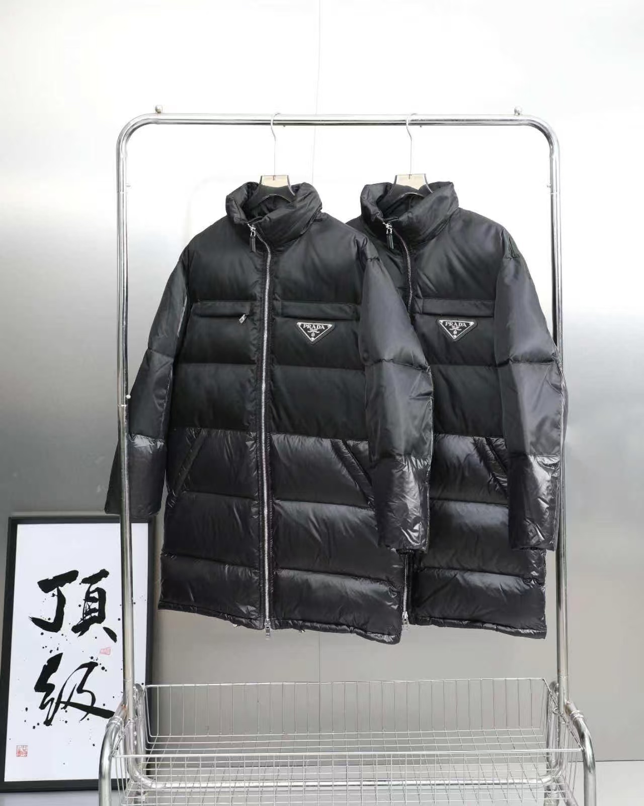 詳細な写真と価格については私に連絡してください。