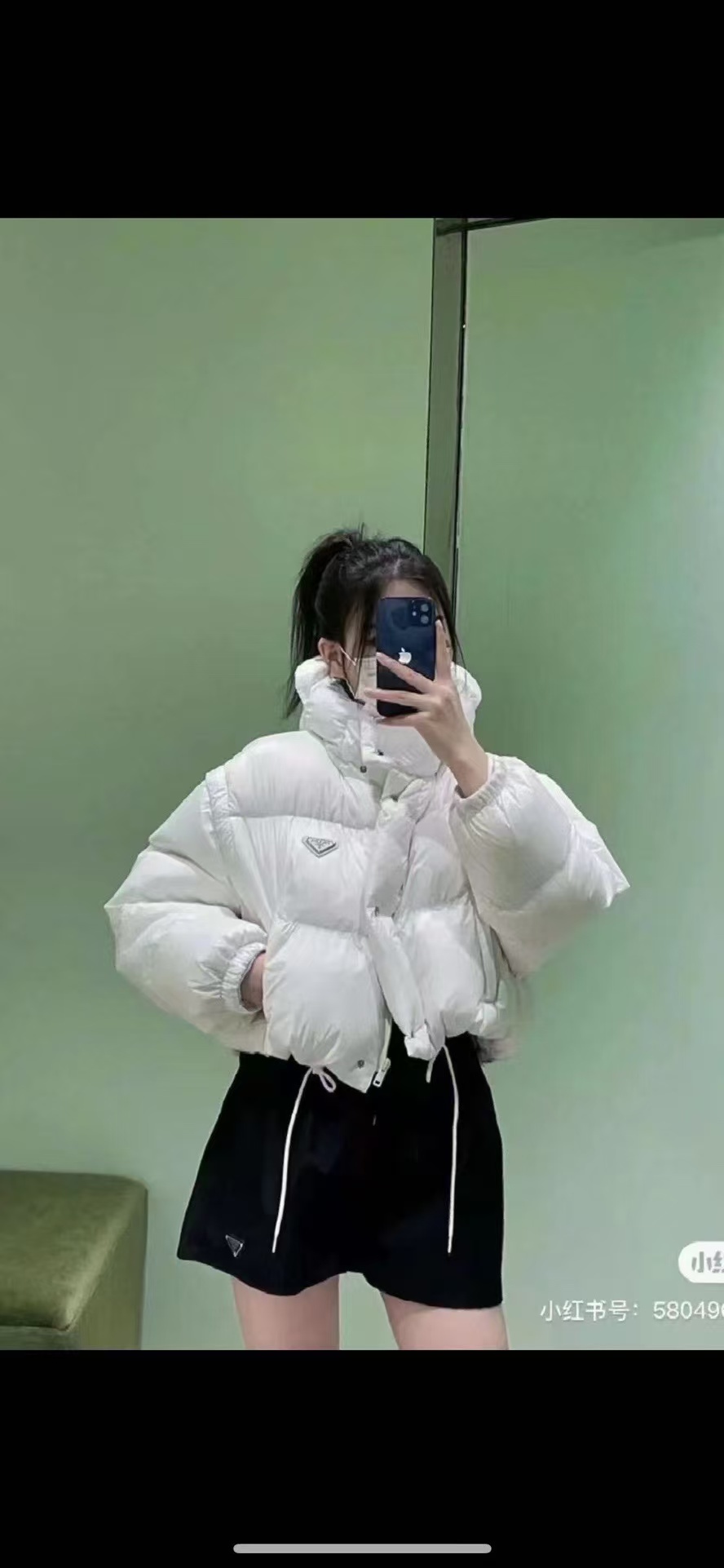 詳細な写真と価格については私に連絡してください。