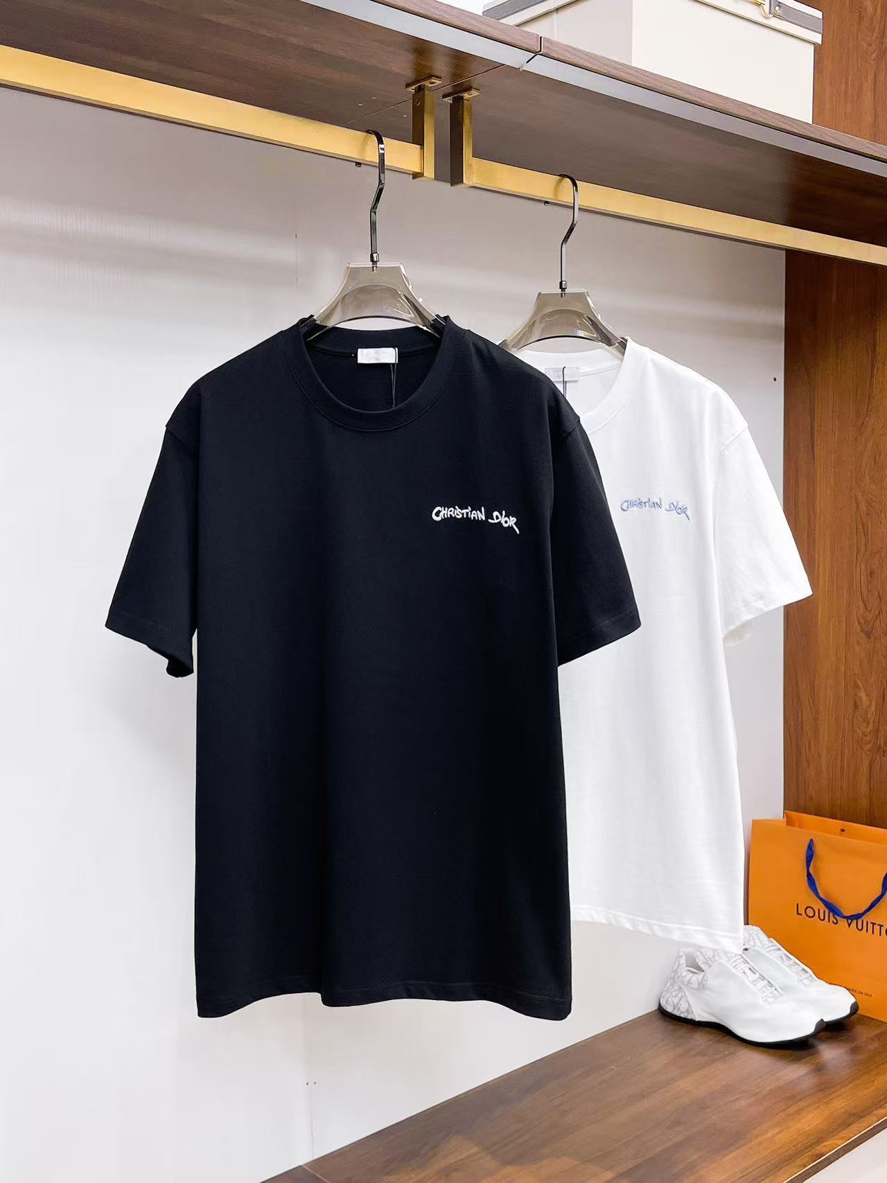 詳細な画像と価格は私に連絡してください