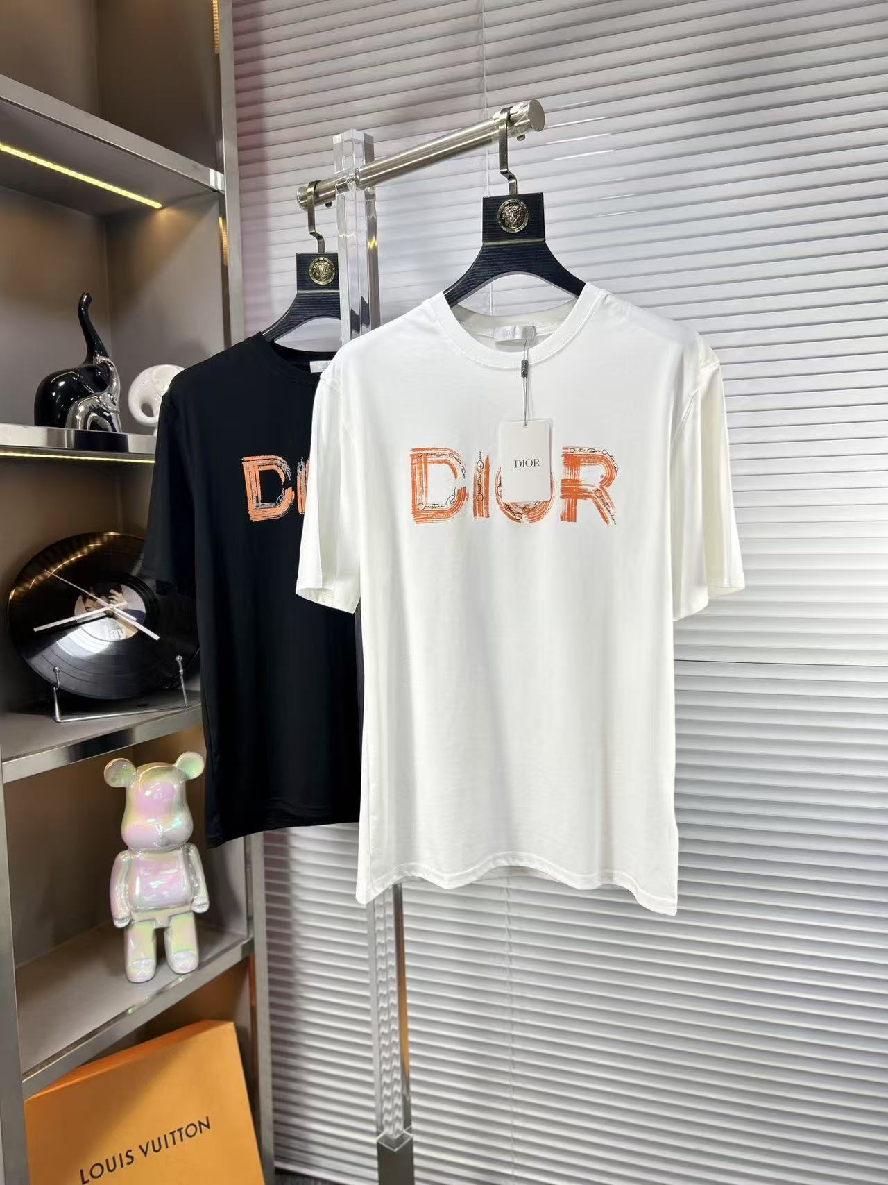 詳細な画像と価格は私に連絡してください