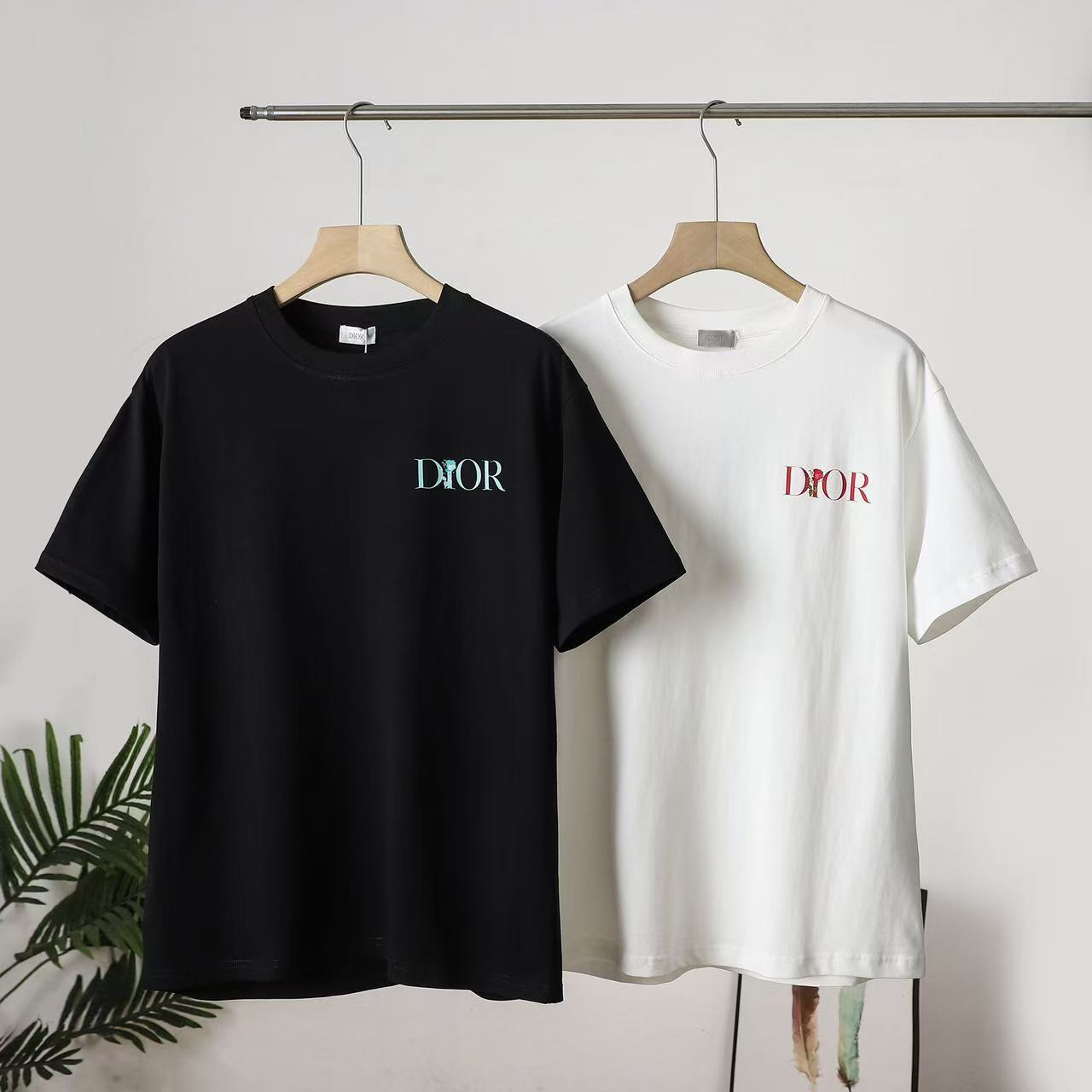 詳細な画像と価格は私に連絡してください