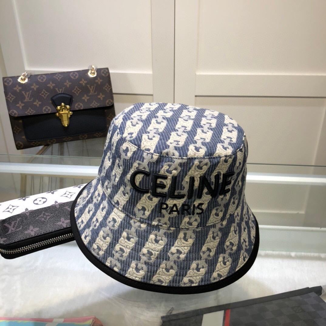 詳細な写真と価格については私に連絡してください