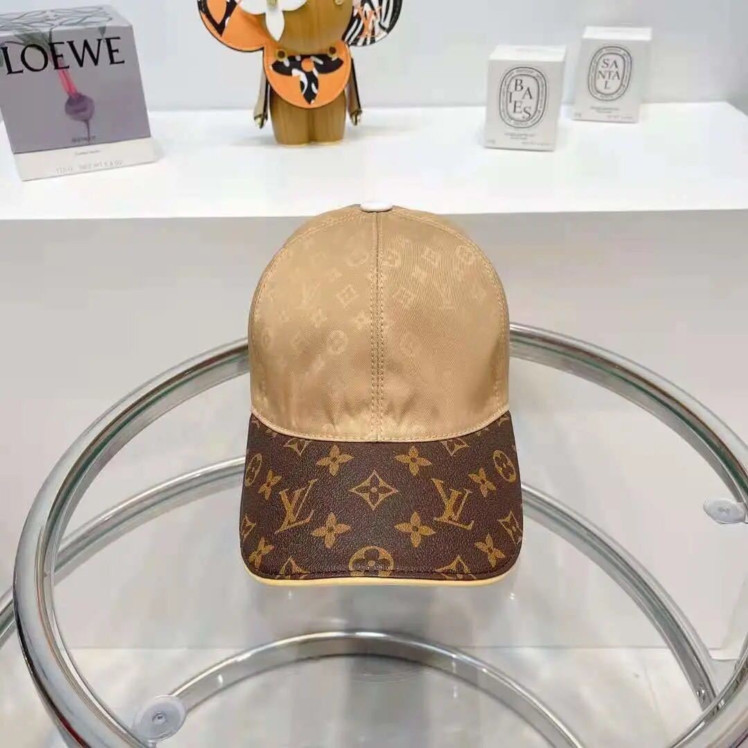 詳細な写真と価格については私に連絡してください