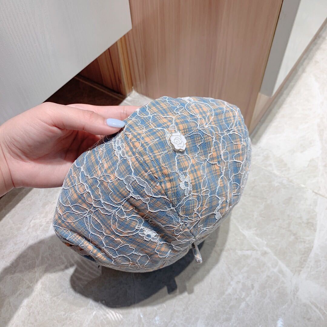 詳細な写真と価格については私に連絡してください