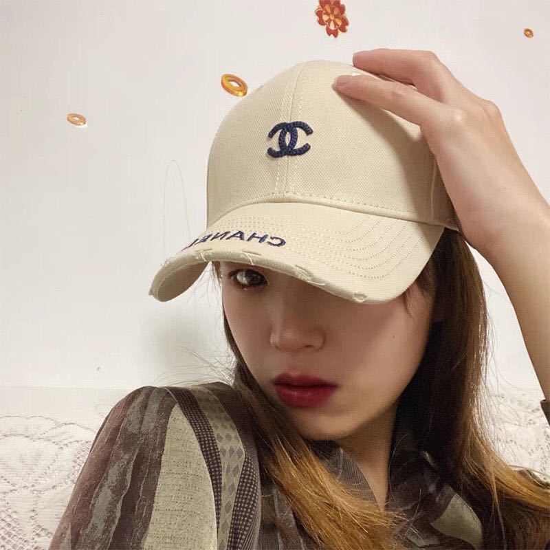 詳細な写真と価格については私に連絡してください