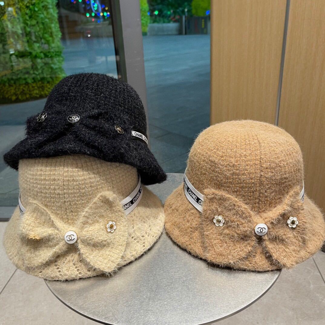 詳細な写真と価格については私に連絡してください