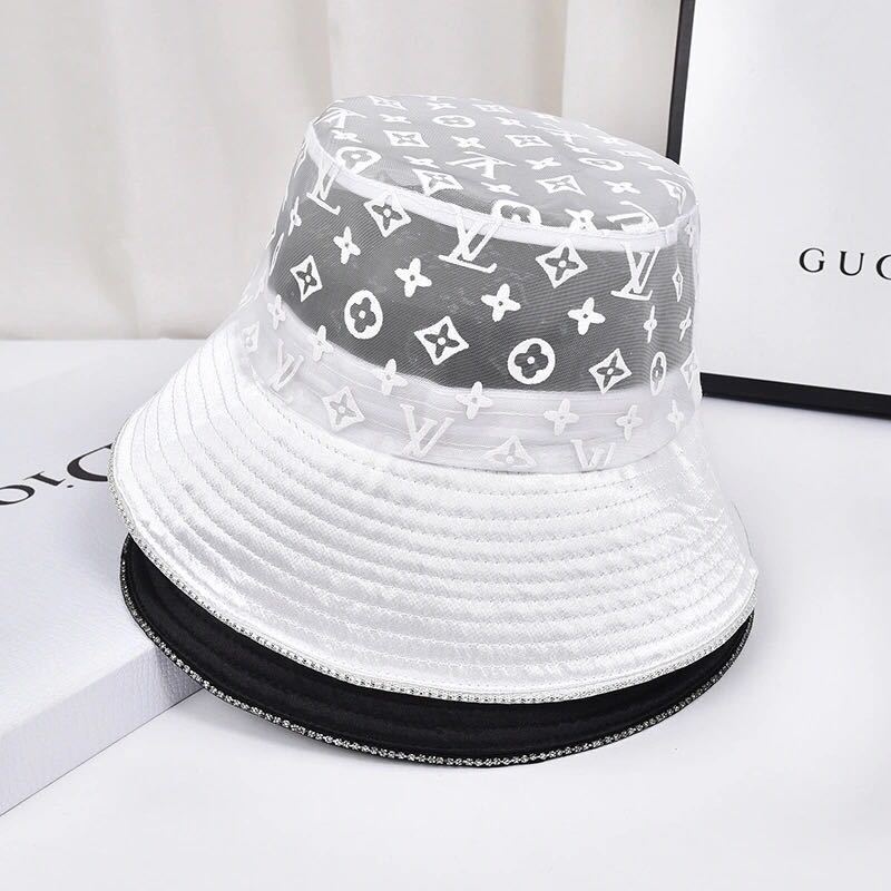 詳細な写真と価格については私に連絡してください