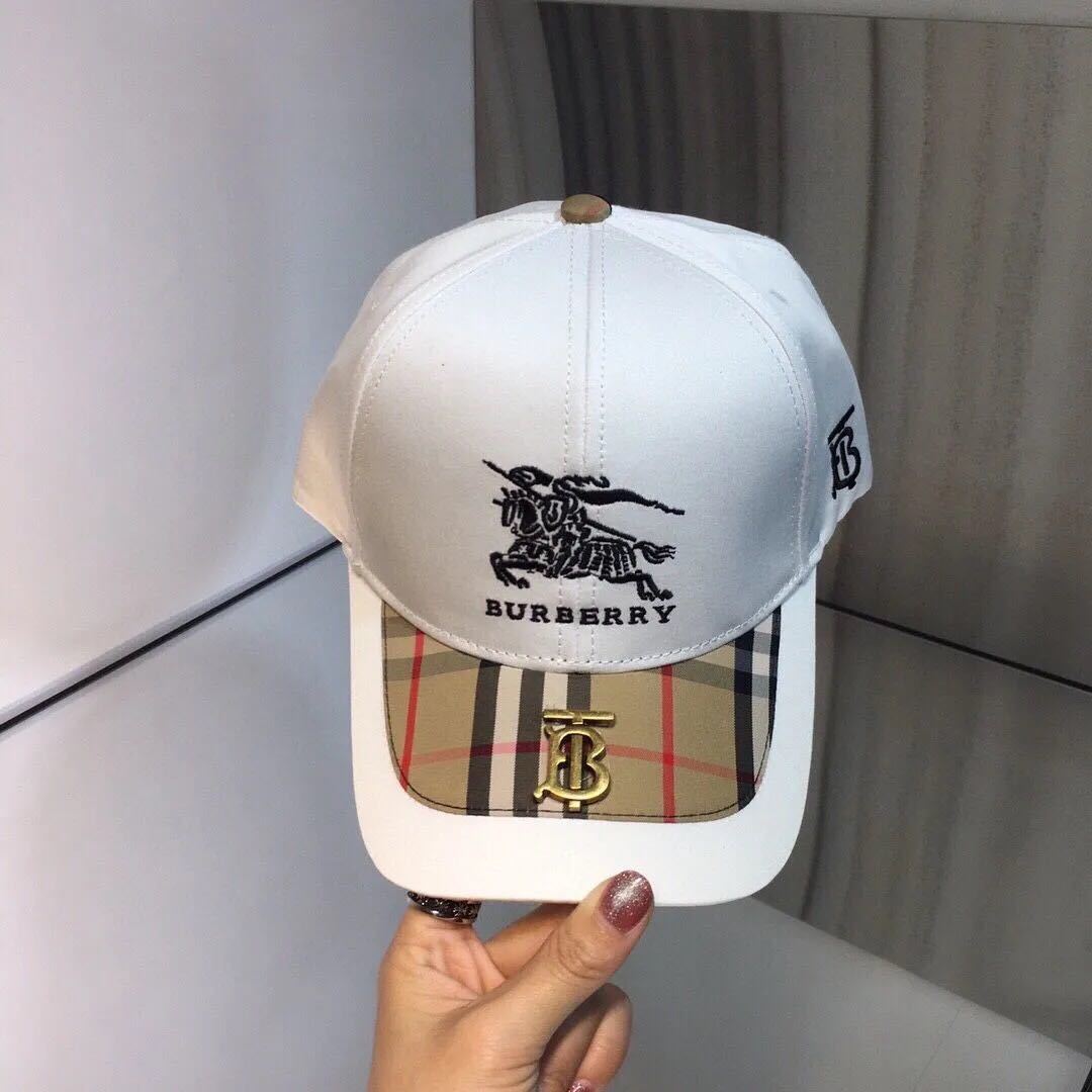 詳細な写真と価格については私に連絡してください