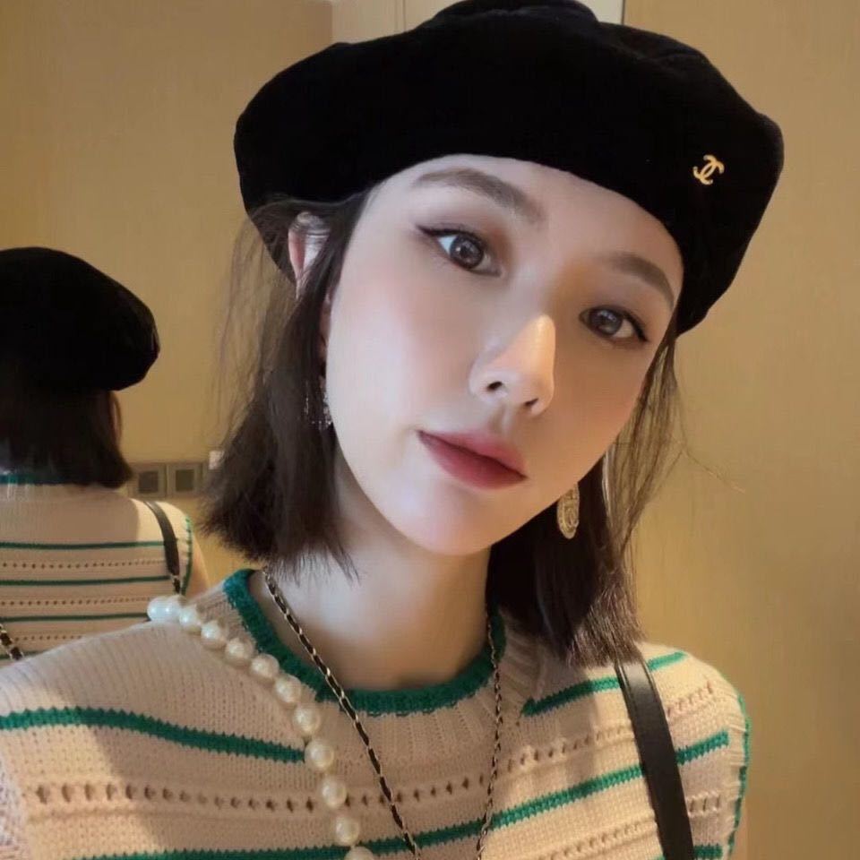 詳細な写真と価格については私に連絡してください