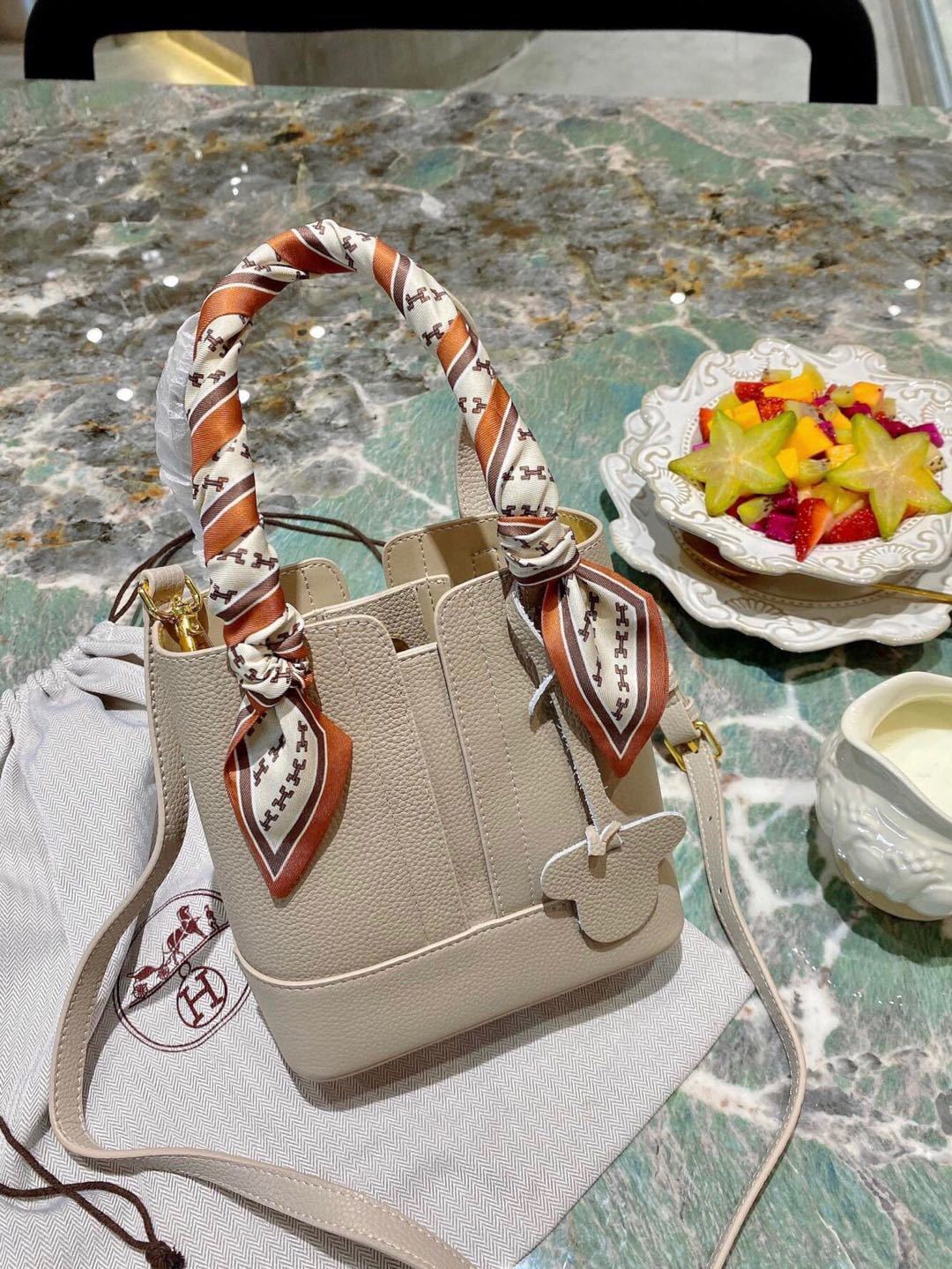 製品の詳細画像と価格はご連絡ください