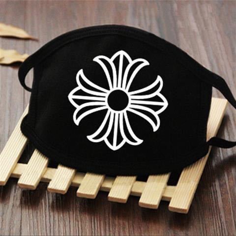 詳細な写真と価格については私に連絡してください