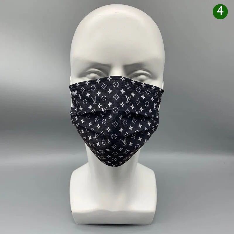 詳細な写真と価格については私に連絡してください