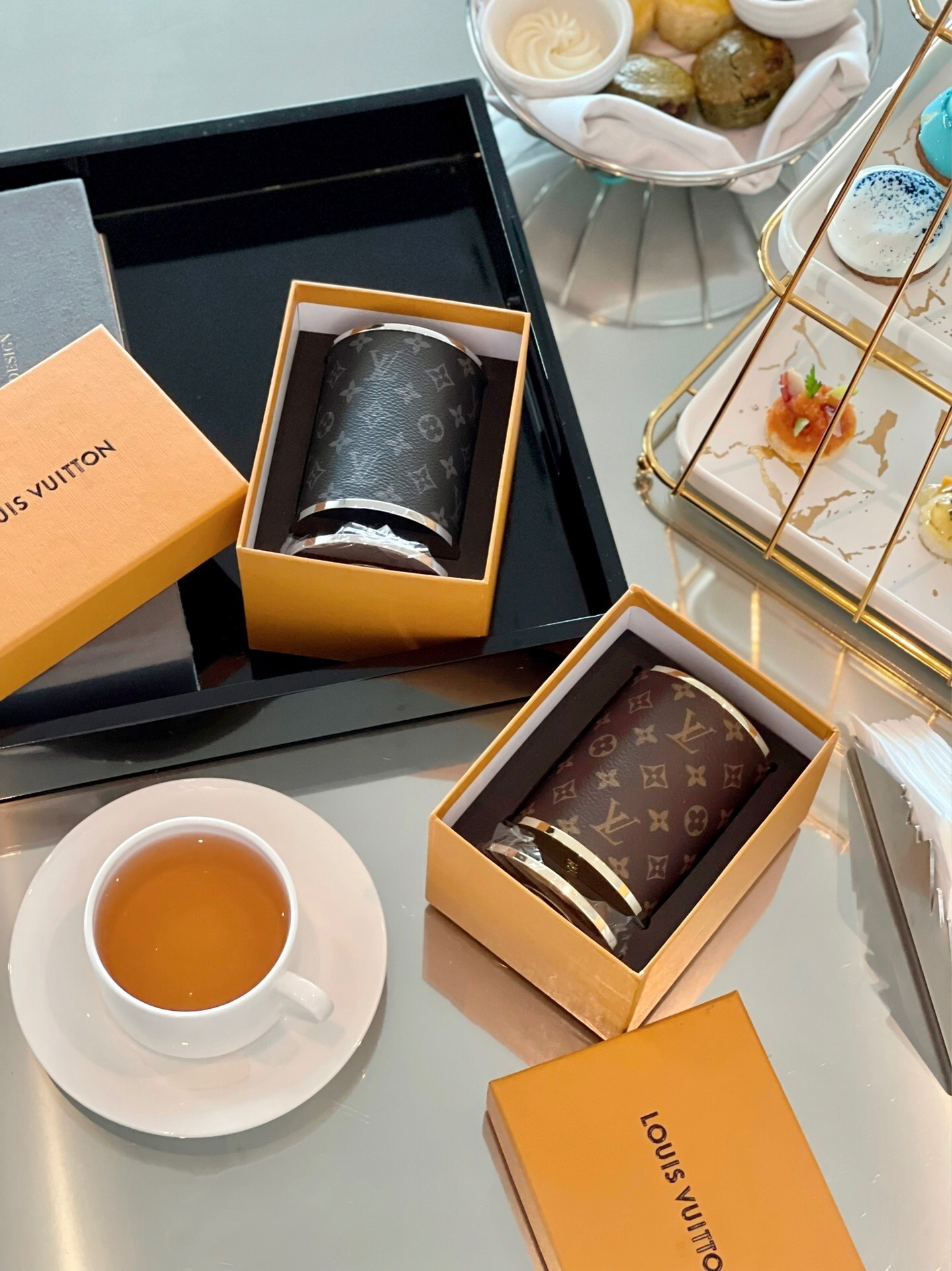 詳細な写真と価格については私に連絡してください